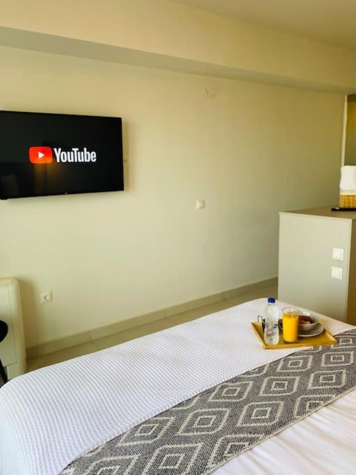 אתונה Luxury Maisonette With Shared Pool מראה חיצוני תמונה