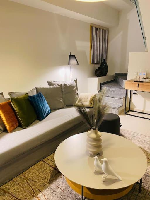 אתונה Luxury Maisonette With Shared Pool מראה חיצוני תמונה